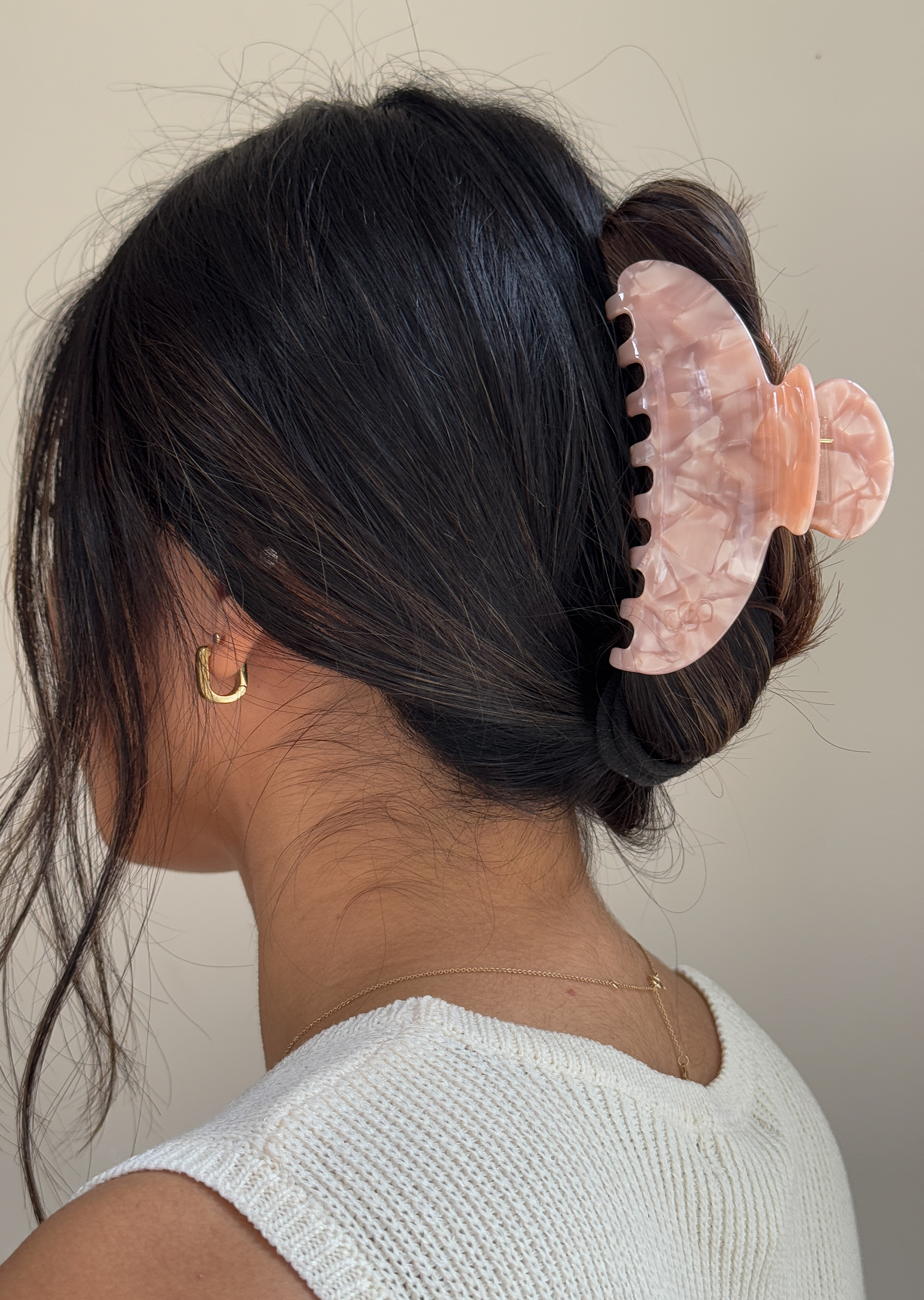Signature Claw Clip – Pink Muse
