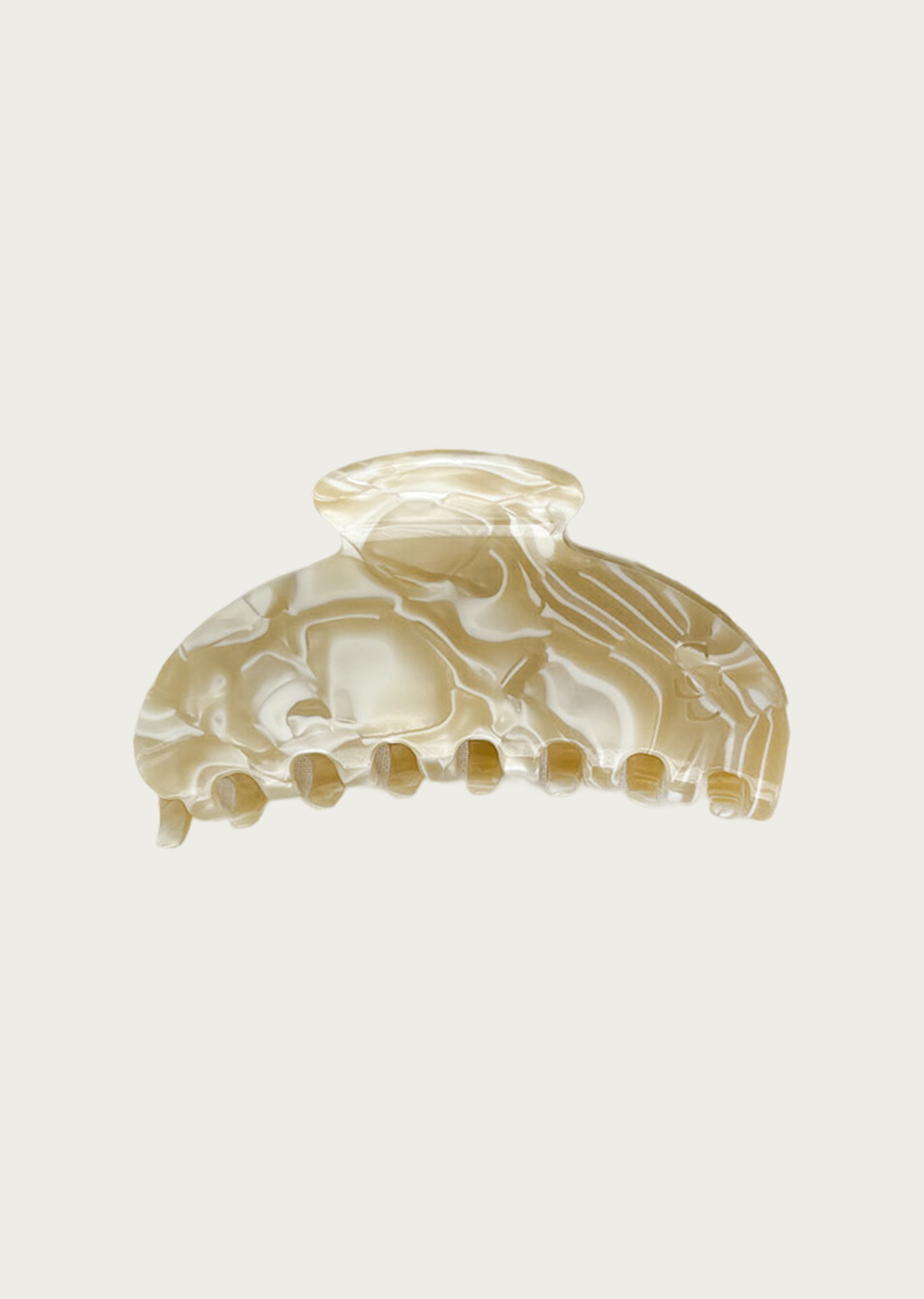 Signature Claw Clip – Sandstone